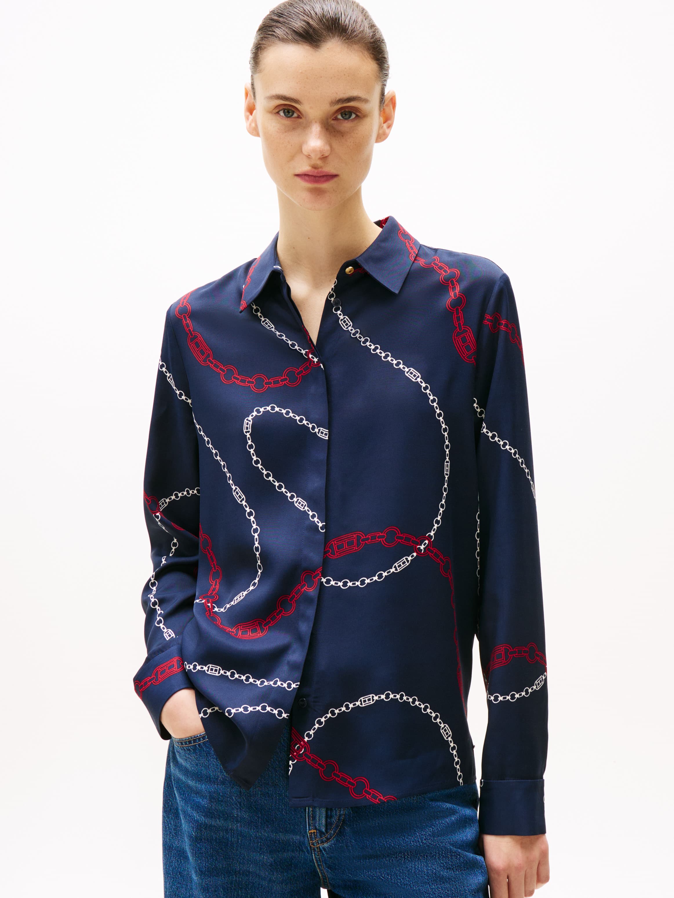 Concealed Placket Relaxed Shirt